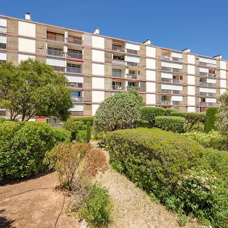 Les Coteaux Du Preconil-3 By Interhome Apartment